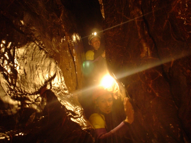  Diversão com espeleologia 
