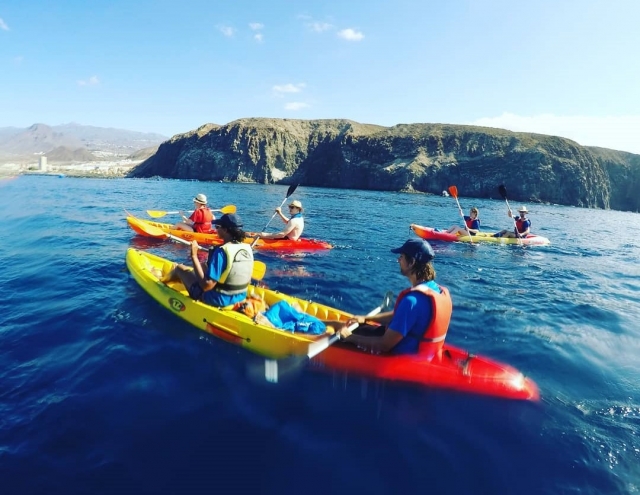  Divertimento in kayak 