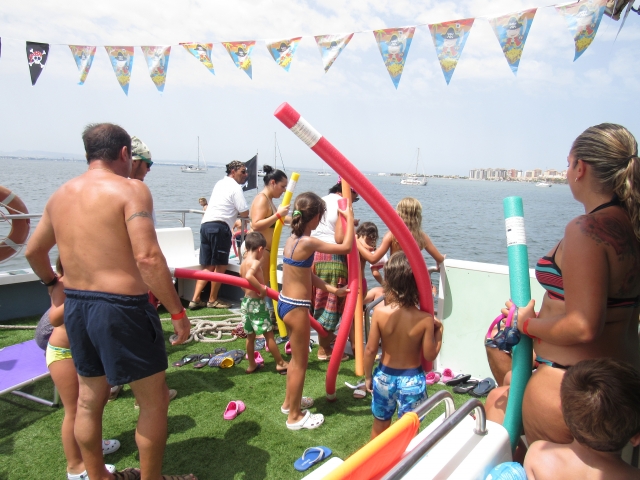  Crianças mais velhas no FerryMarMenor 
