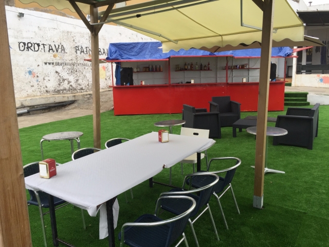 Mesas y sillas para celebración