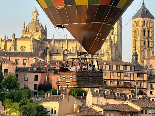 Visitando Segovia in Globo 