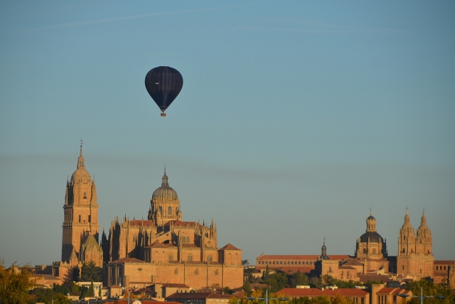 塞戈维亚热气球 