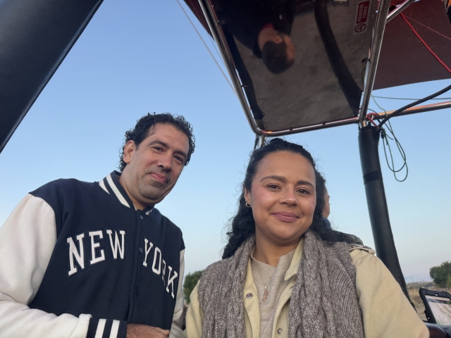  浪漫热气球飞行 