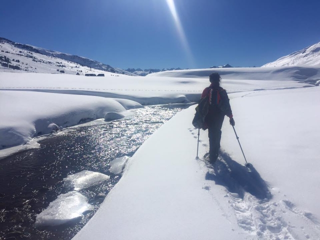 Admiring the course of the Pyrenean river 