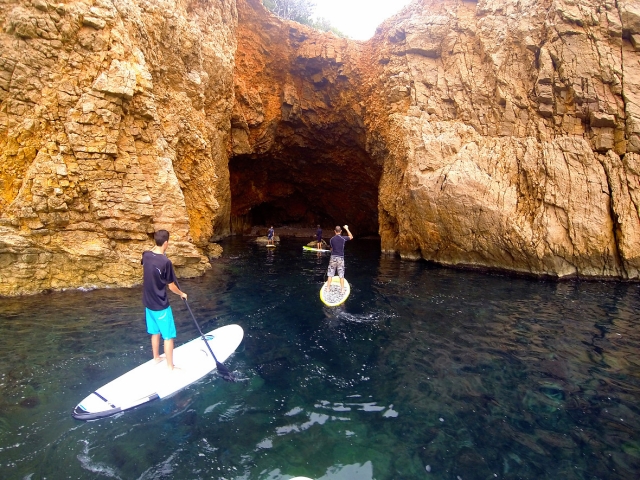 gruppo verso la grotta foradada 