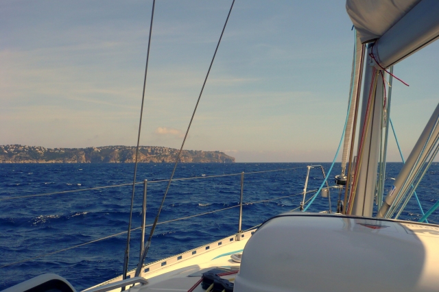 Navegando en la costa catalana