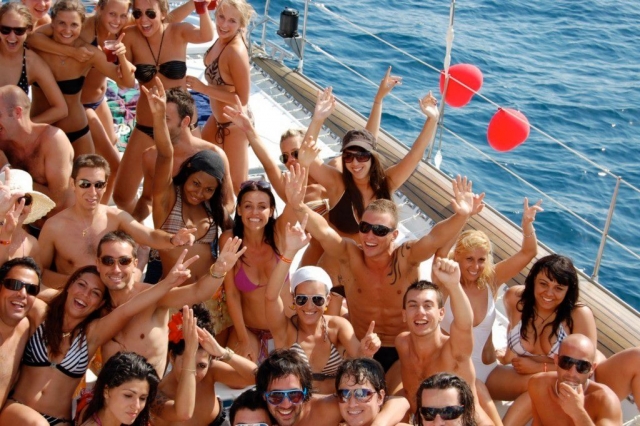  Junggesellenabschied Partyboot Barcelona