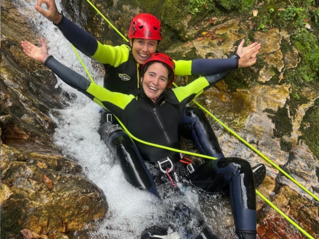  在 Picos de Eropa 溪降