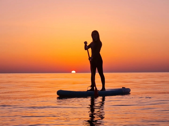 SUP al atardecer