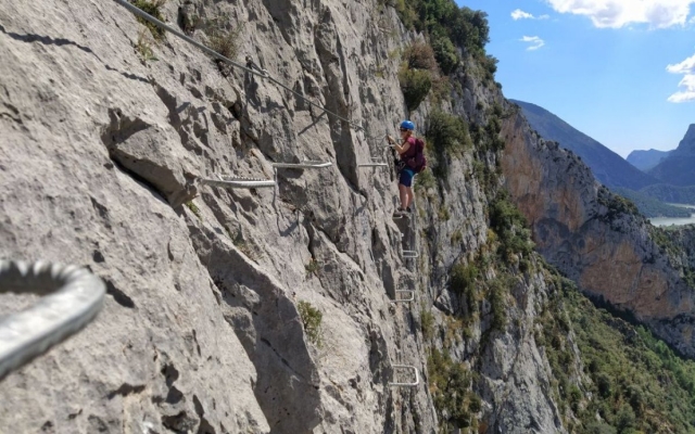  Pareti rocciose verticali 