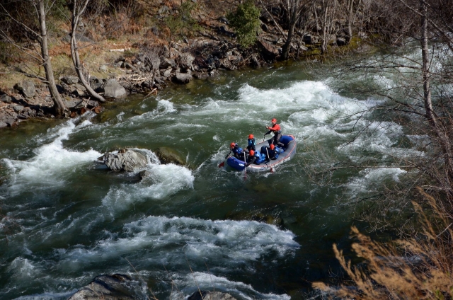 Nel mezzo del rafting verso La Moleta 