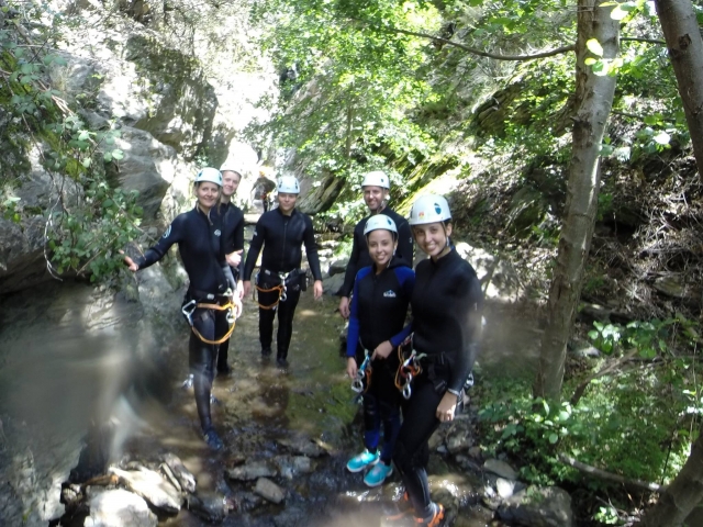  Tutti nel canyon