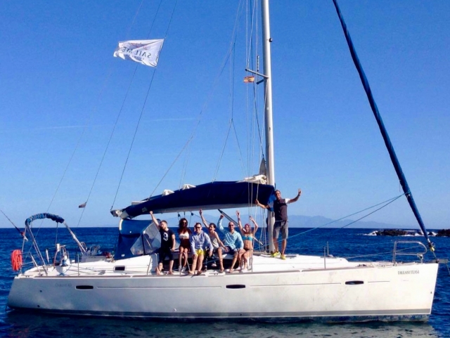  Boat Paseo by Valencia