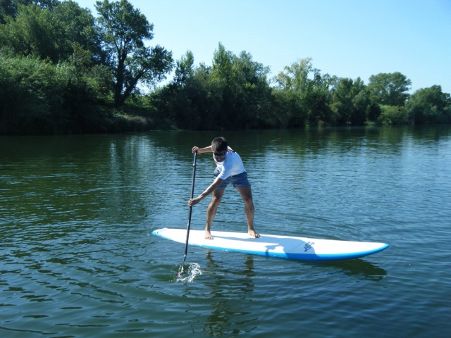  garçon paddle surf 