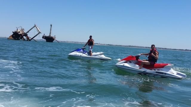  Segeln auf einem Jet-Ski 