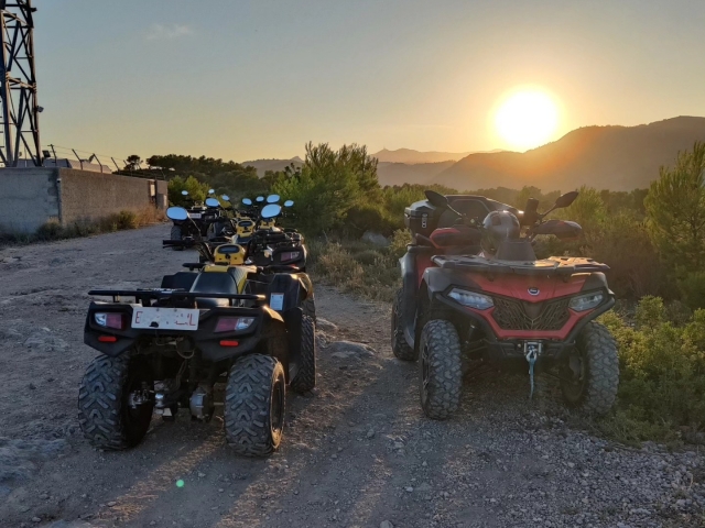  Quads -Quads at Sunset -patomation Quads- Quads -Atomation Quads-在oropesa 
