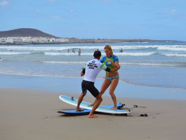  Surfübung im Sand 