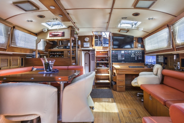 Interior del barco