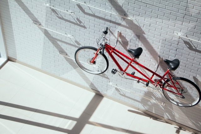 Bicicleta tandem para dois