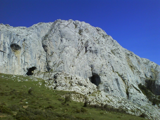 Pared de mugarra