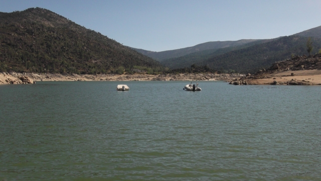 Navegando el embalse