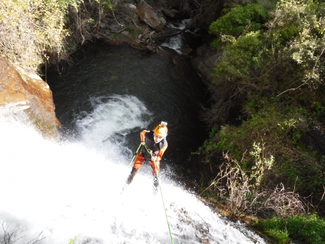  Water rappel 