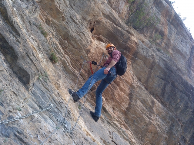  Descending via ferrata 