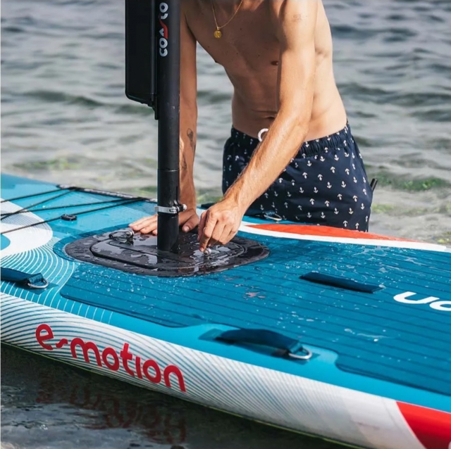  Elektro-Paddle-Surf am Strand von Puente Romano