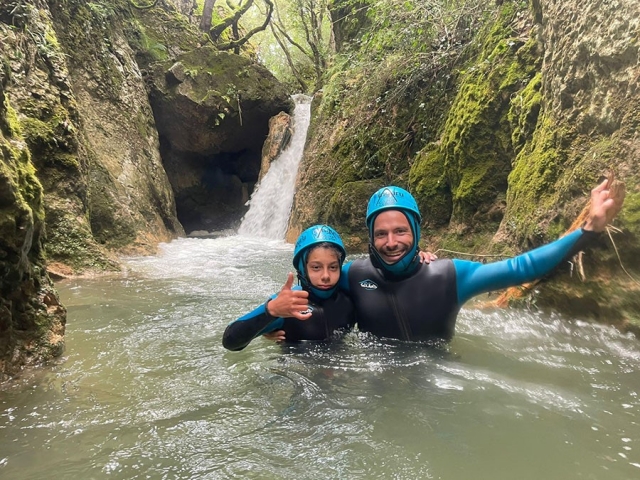 安托尼亚纳 (Antoñana) 水上峡谷 