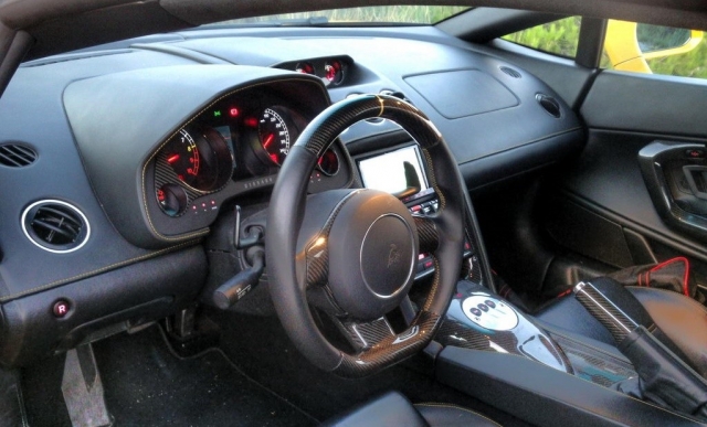 Paseo en Lamborghini Vitoria