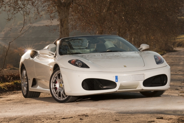 F430 blanco