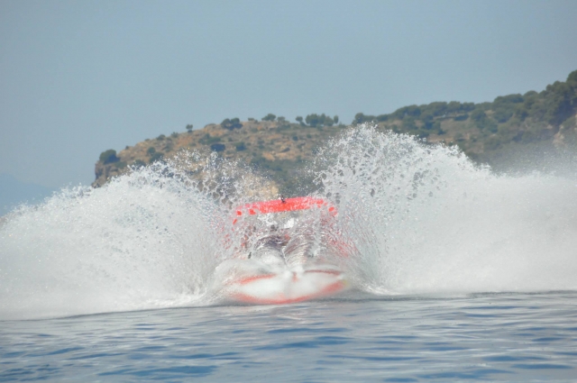  Adrenalina em jato pirueta 