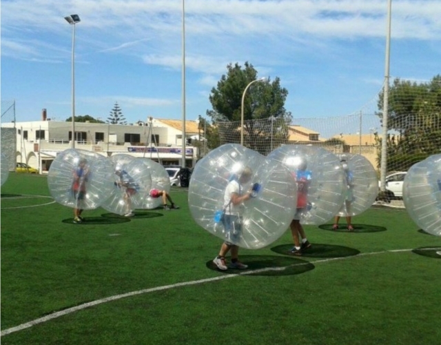  Auf dem Spielfeld mit den Blasen 
