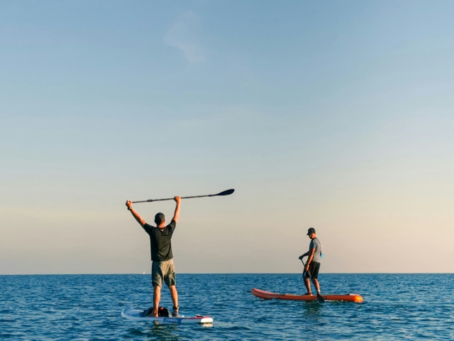 Conoce la costa de Nerja en SUP