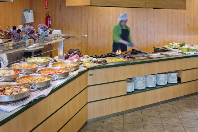  Buffet à Vilar St Hilari 