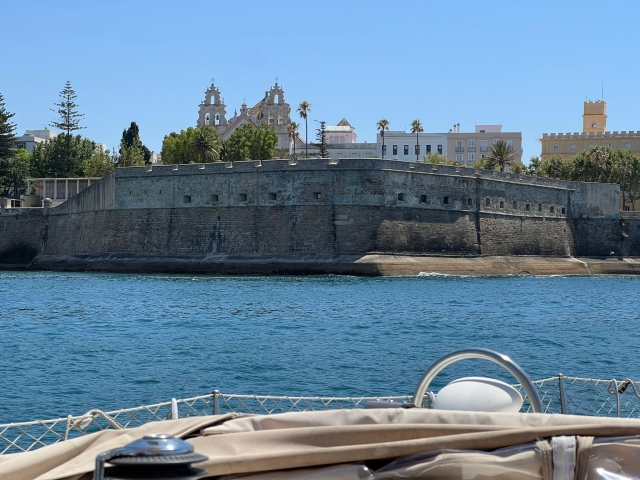  Cadice dal mare 