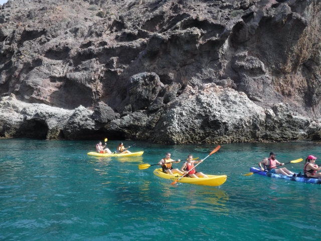 Aguas cristalinas kayak