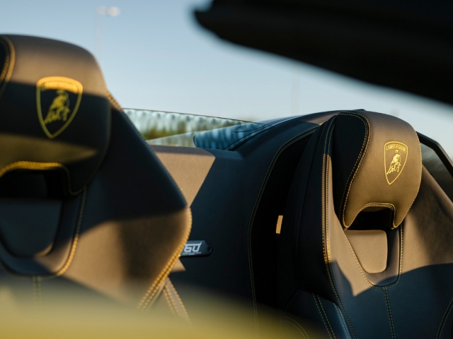  Seats of the sports car