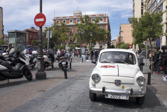 Plaza Jacinto Benavente 