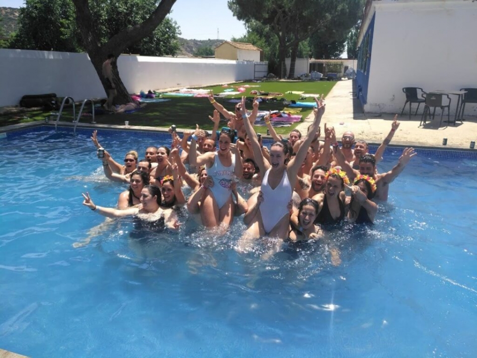 Pool Pool