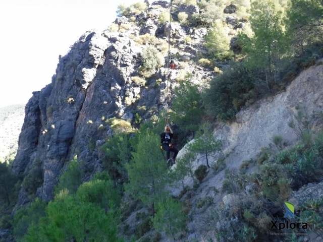  Zip line 