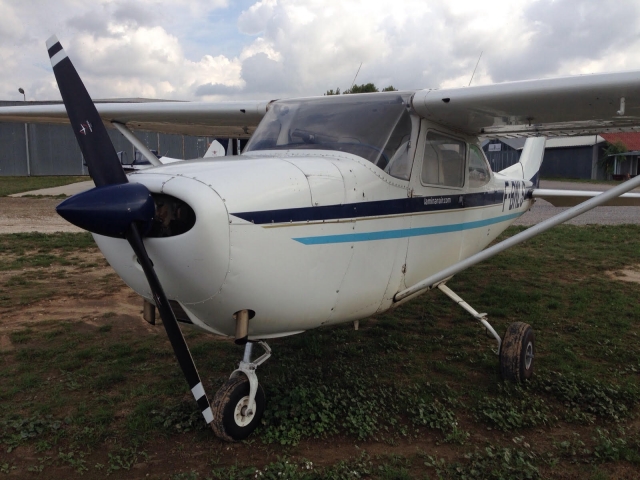 Pilote d'une journée à Montserrat et le long de la côte (1h)