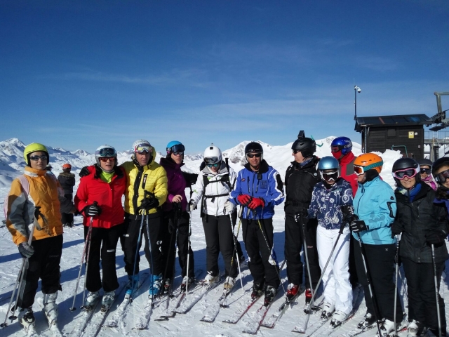 Alumnos del curso de esqui