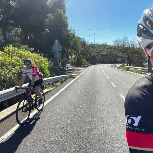  Pedalando pelo Chio