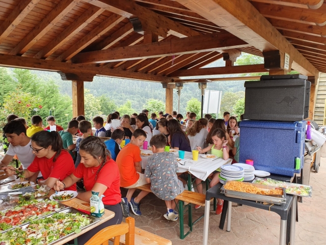  用餐区 