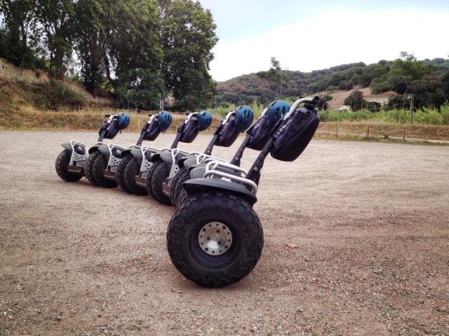 Segways con sus cascos