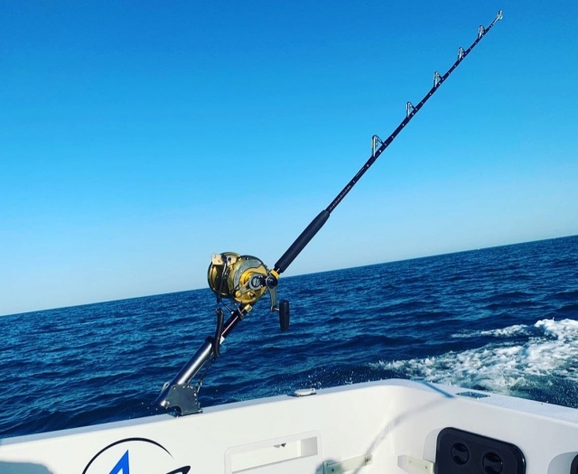  Canna da pesca sulla costa di Cadice 