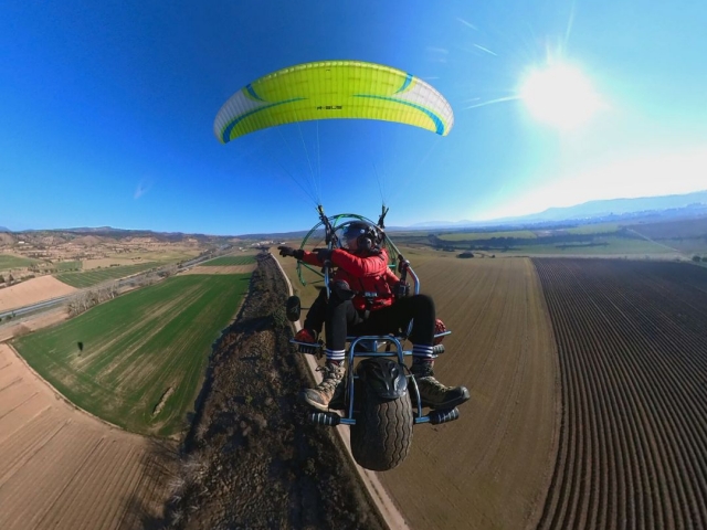  Paramotor flight near Logroño 