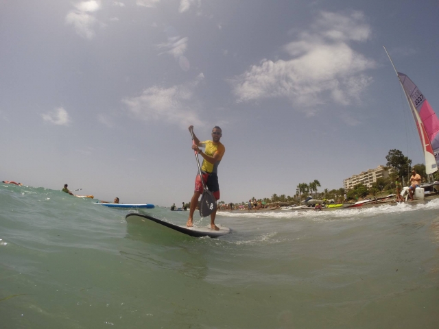  Paddle surfing in Roquetas de Mar