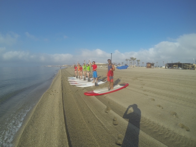 En la playa antes de comenzar la travesía SUP